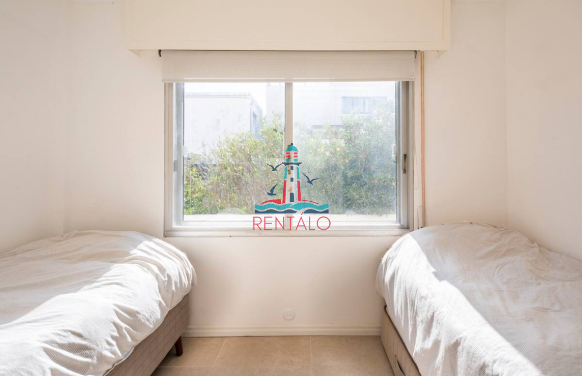 Apartamento ID.683 - Apartamento en venta en Punta del este 2 dormitorios OPORTUNIDAD!