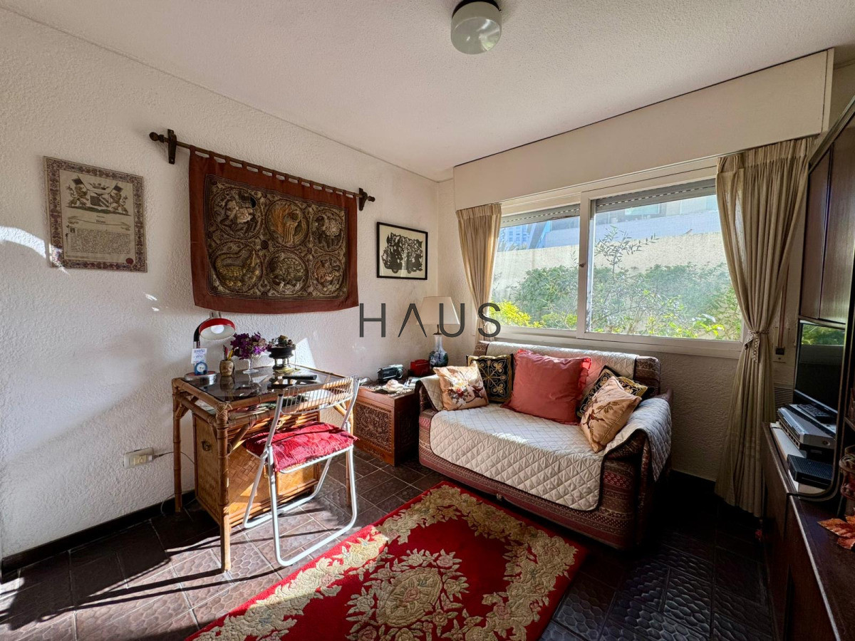 Apartamento ID.200 - 2 Dorm. 3 Baños en Edifico Antibes