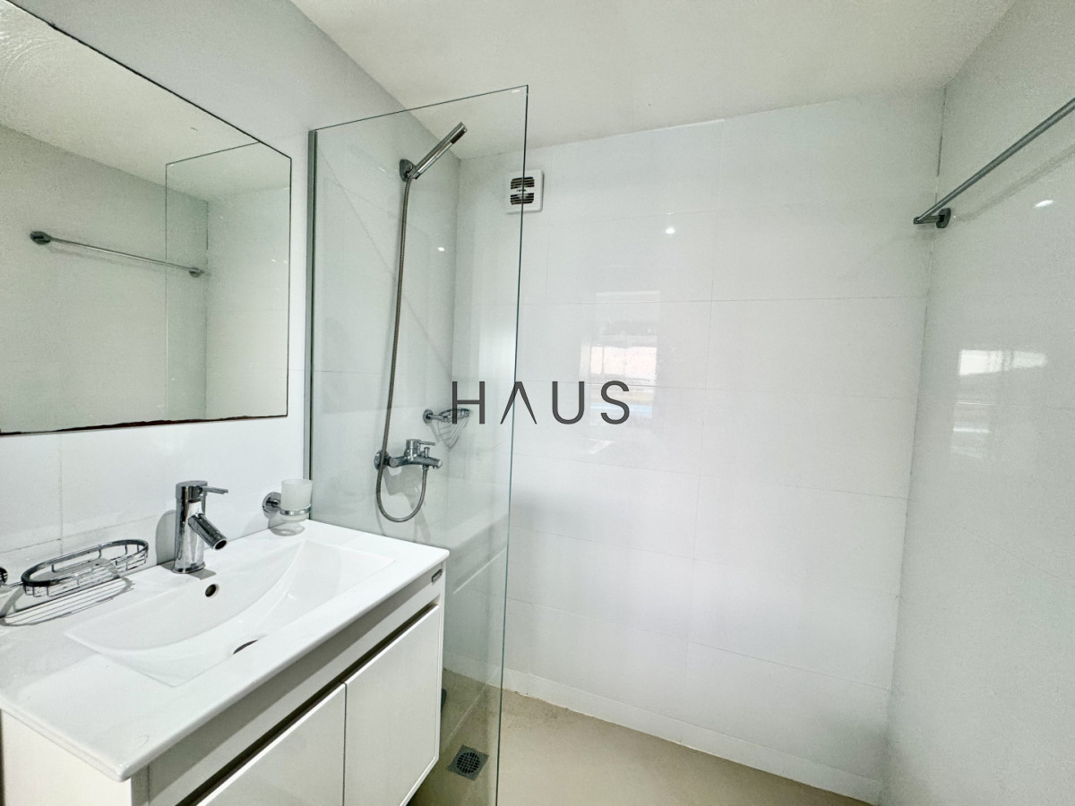 Apartamento ID.579 - OPORTUNIDAD MONOAMBIENTE CON PISCINA DE USO EXCLUSIVO EN PUNTA BALLENA