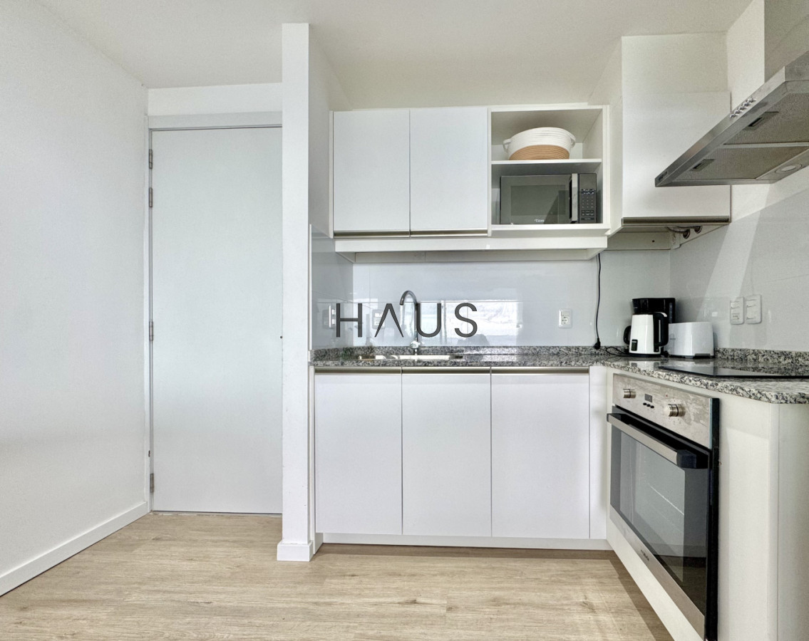 Apartamento ID.579 - OPORTUNIDAD MONOAMBIENTE CON PISCINA DE USO EXCLUSIVO EN PUNTA BALLENA