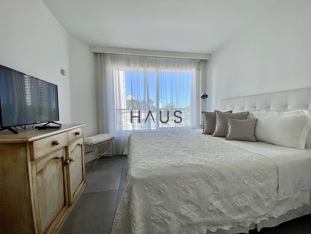 Apartamento ID.229 - Departamento 1.5 dormitorios en Yoo Punta del Este