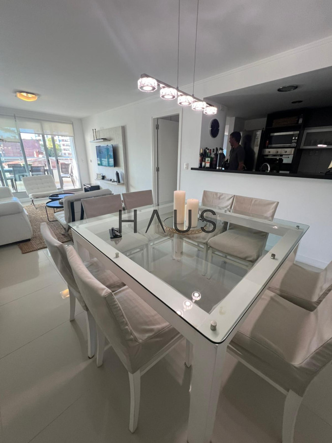 Apartamento ID.231 - Apartamento Moderno En La Mejor Ubicación de Pde