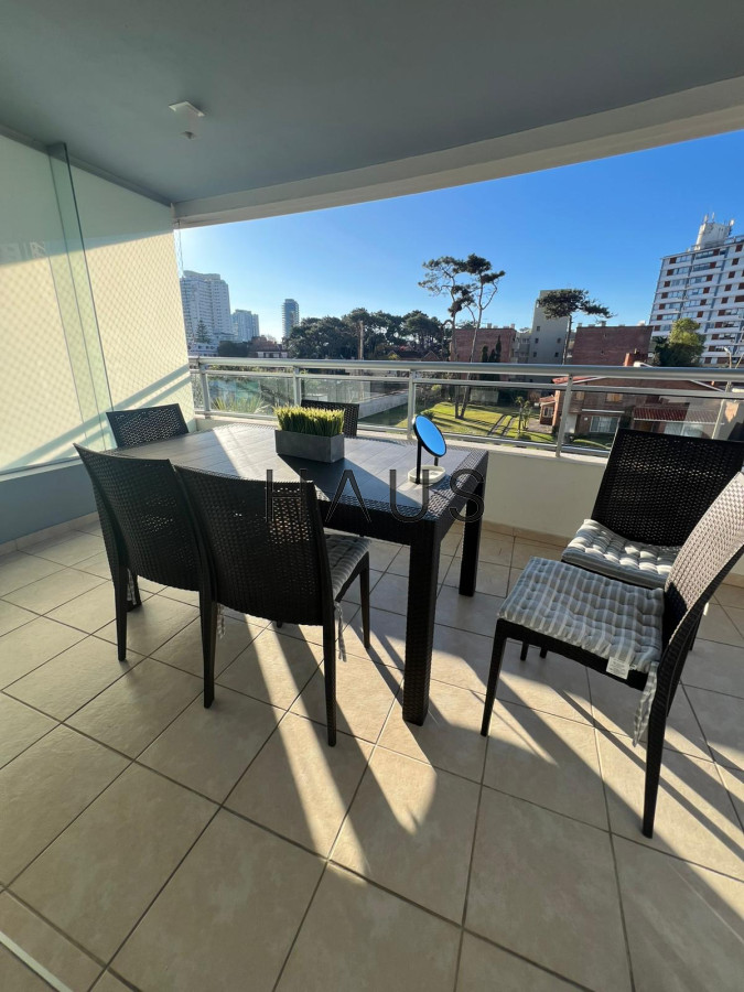 Apartamento ID.231 - Apartamento Moderno En La Mejor Ubicación de Pde