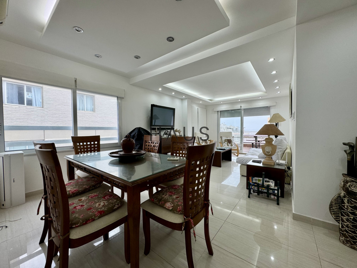 Apartamento ID.246 - Tu Refugio en la Península: Elegancia y Comodidad a Pasos del Mar