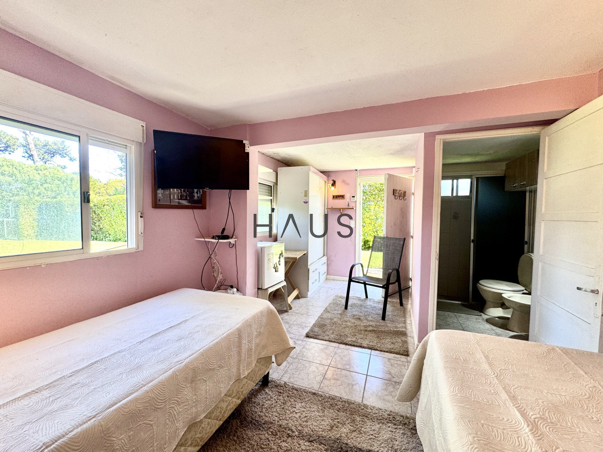Casa ID.233 - Chalet 4 dormitorios en alquiler temporal Punta del Este