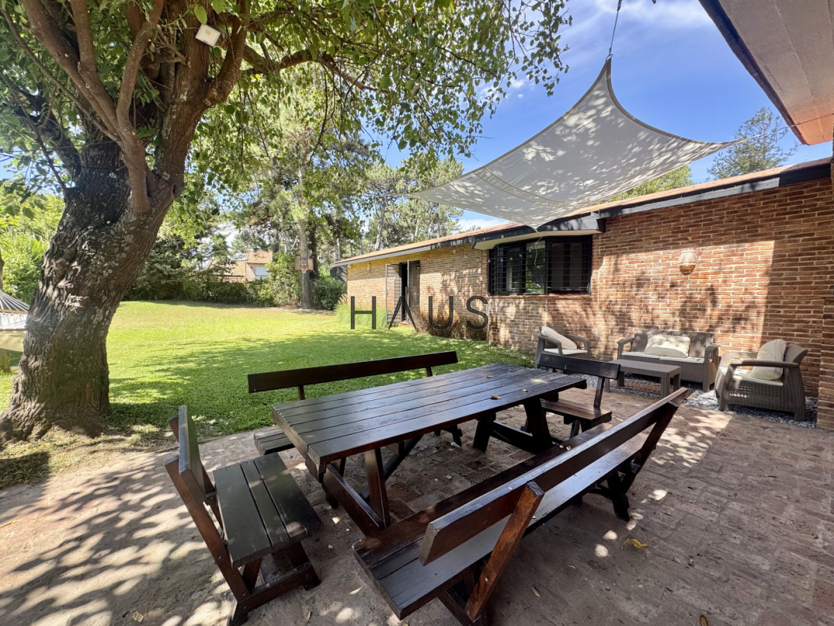 Casa ID.253 -  Tu Refugio Ideal en Pinares: A Pasos del Mar