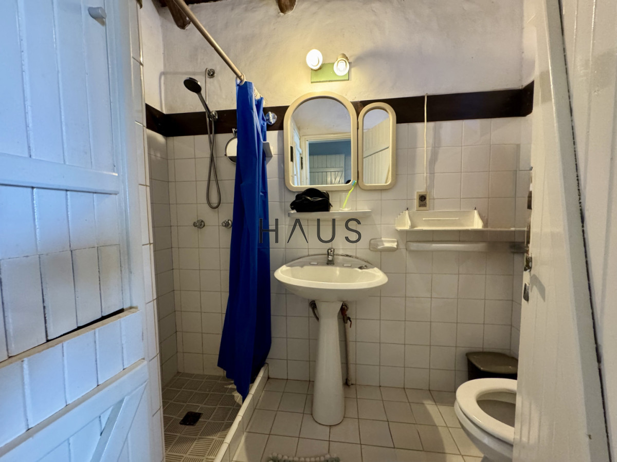 Casa ID.518 - ALQUILER TEMPORAL CASA EN LA BARRA, PUNTA DEL ESTE. CAPACIDAD 9 PERSONAS.