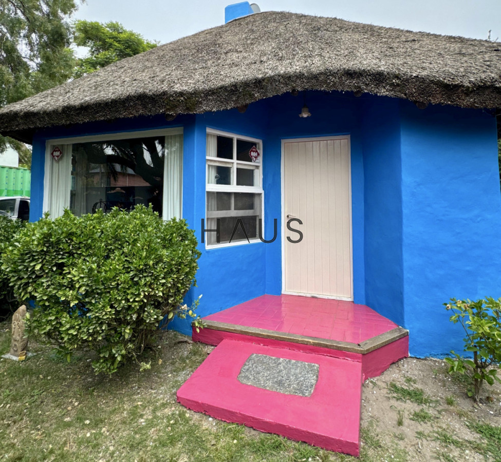 Casa ID.518 - ALQUILER TEMPORAL CASA EN LA BARRA, PUNTA DEL ESTE. CAPACIDAD 9 PERSONAS.