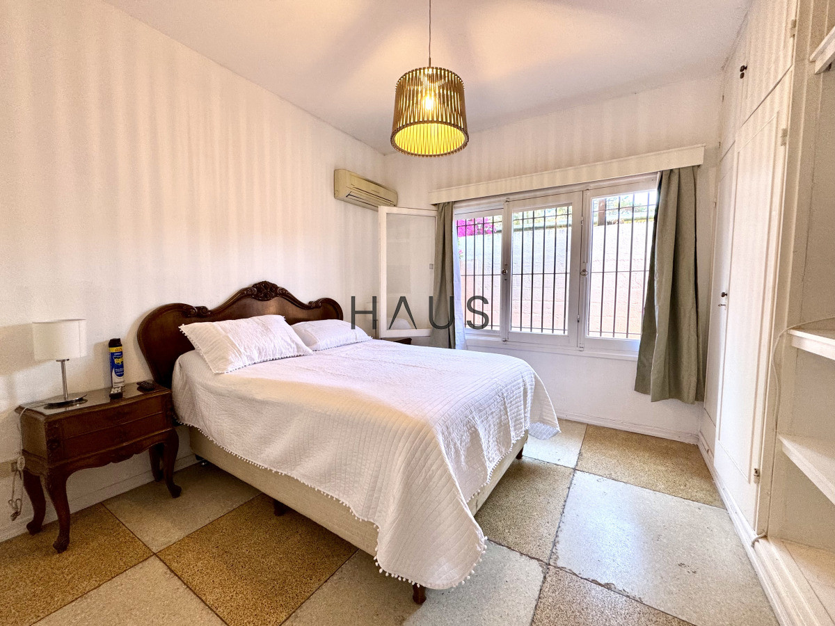 Casa ID.233 - Chalet 4 dormitorios en alquiler temporal Punta del Este