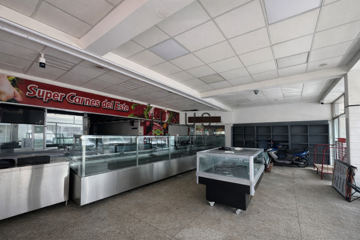 Local Comercial ID.836 - LOCAL COMERCIAL EN CENTRO DE MALDONADO