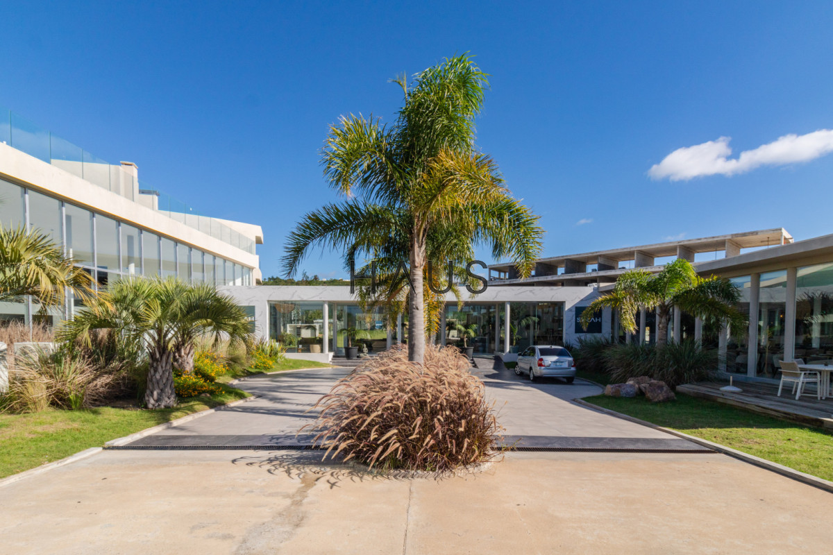 Apartamento ID.579 - OPORTUNIDAD MONOAMBIENTE CON PISCINA DE USO EXCLUSIVO EN PUNTA BALLENA