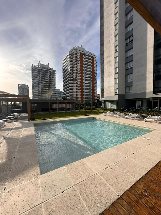 Apartamento ID.231 - Apartamento Moderno En La Mejor Ubicación de Pde
