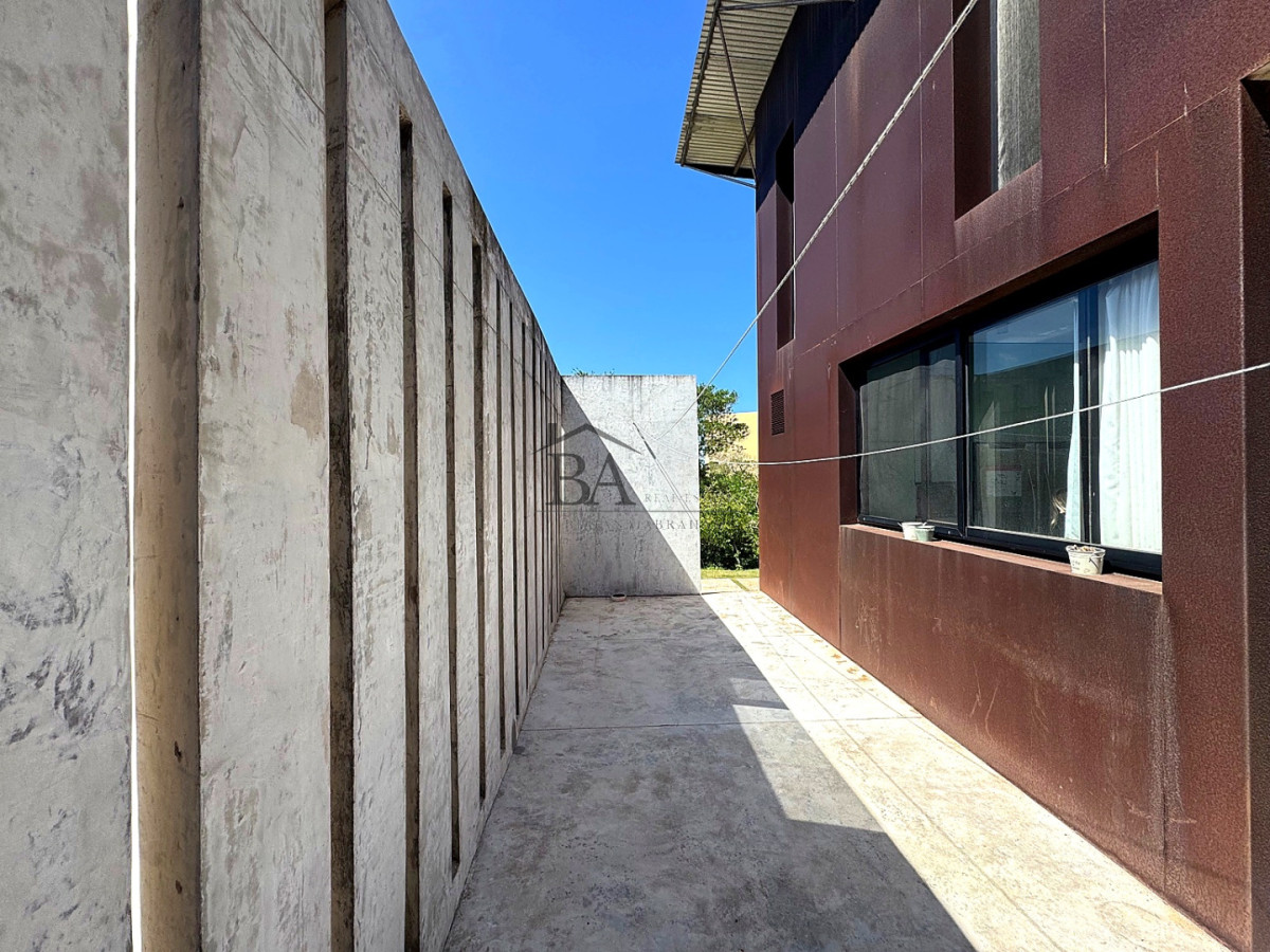 Casa ID.74 - Casa en venta en Punta piedras Manantiales