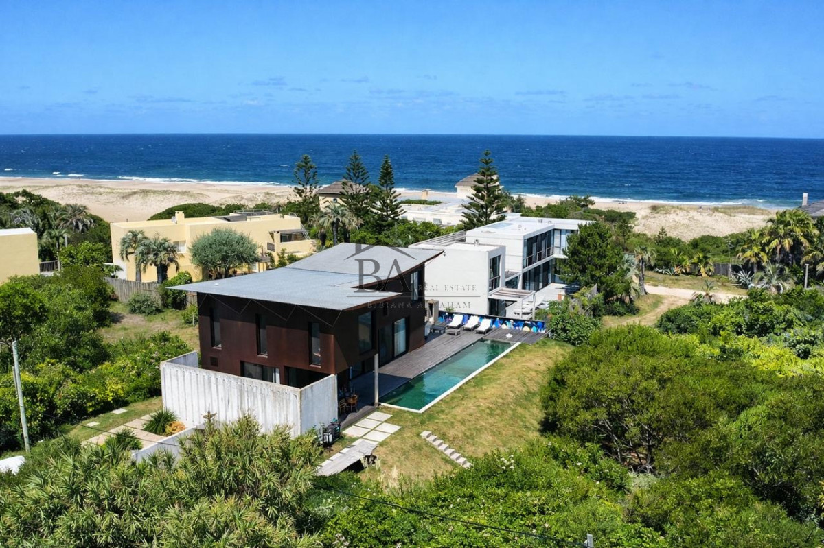 Casa ID.74 - Casa en venta en Punta piedras Manantiales