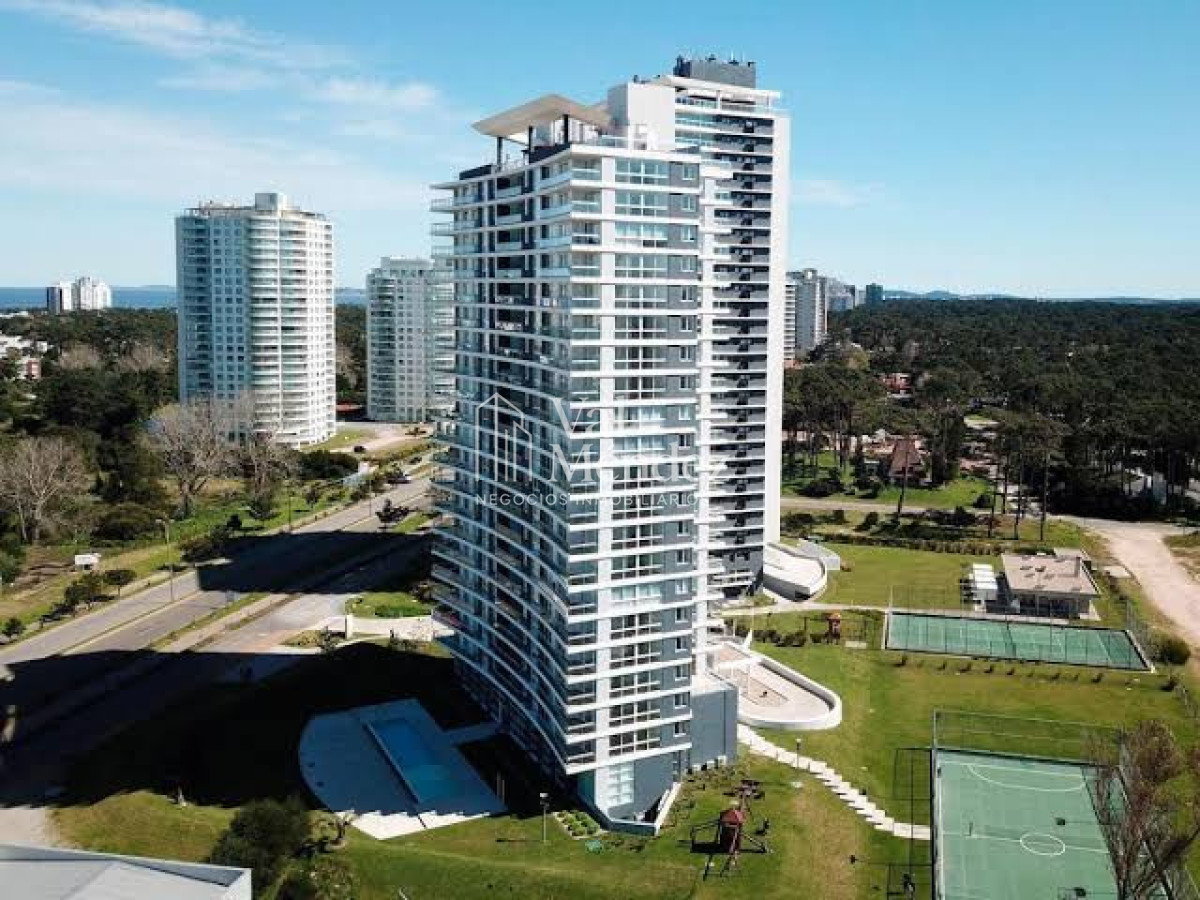Apartamento ID.3827 - ALQUILER DE APARTAMENTO EN PUNTA DEL ESTE zona BRAVA