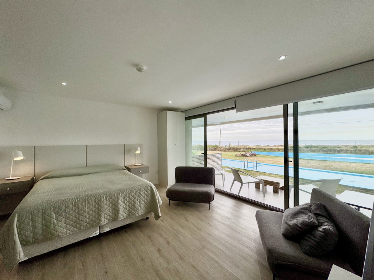 Apartamento ID.299 - OPORTUNIDAD MONOAMBIENTE CON PISCINA DE USO EXCLUSIVO EN PUNTA BALLENA