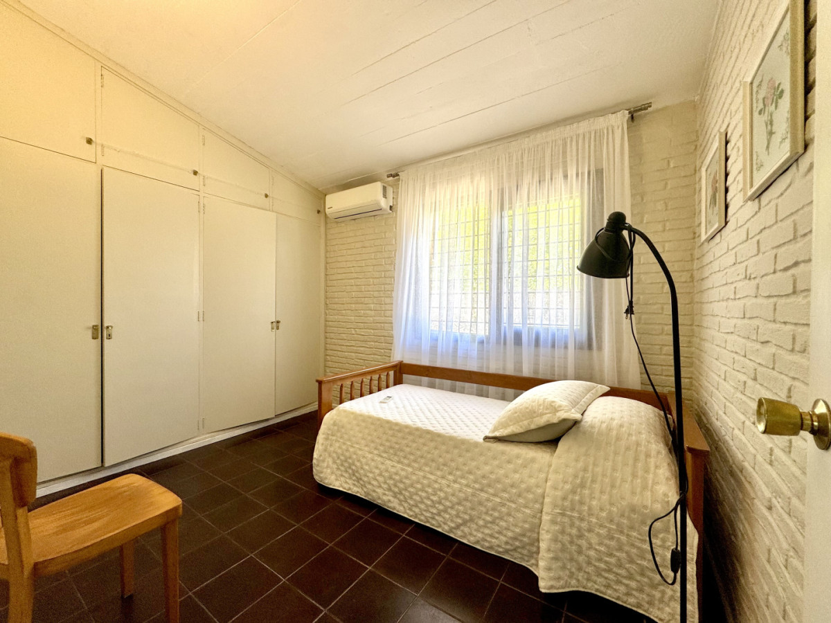 Casa ID.210 - Casa 3 dormitorios en Pinares 