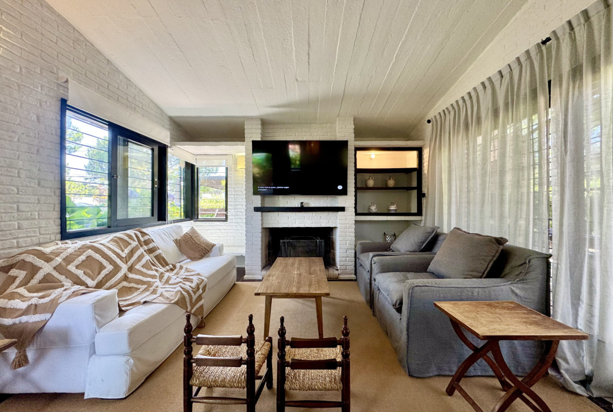 Casa ID.210 - Casa 3 dormitorios en Pinares 