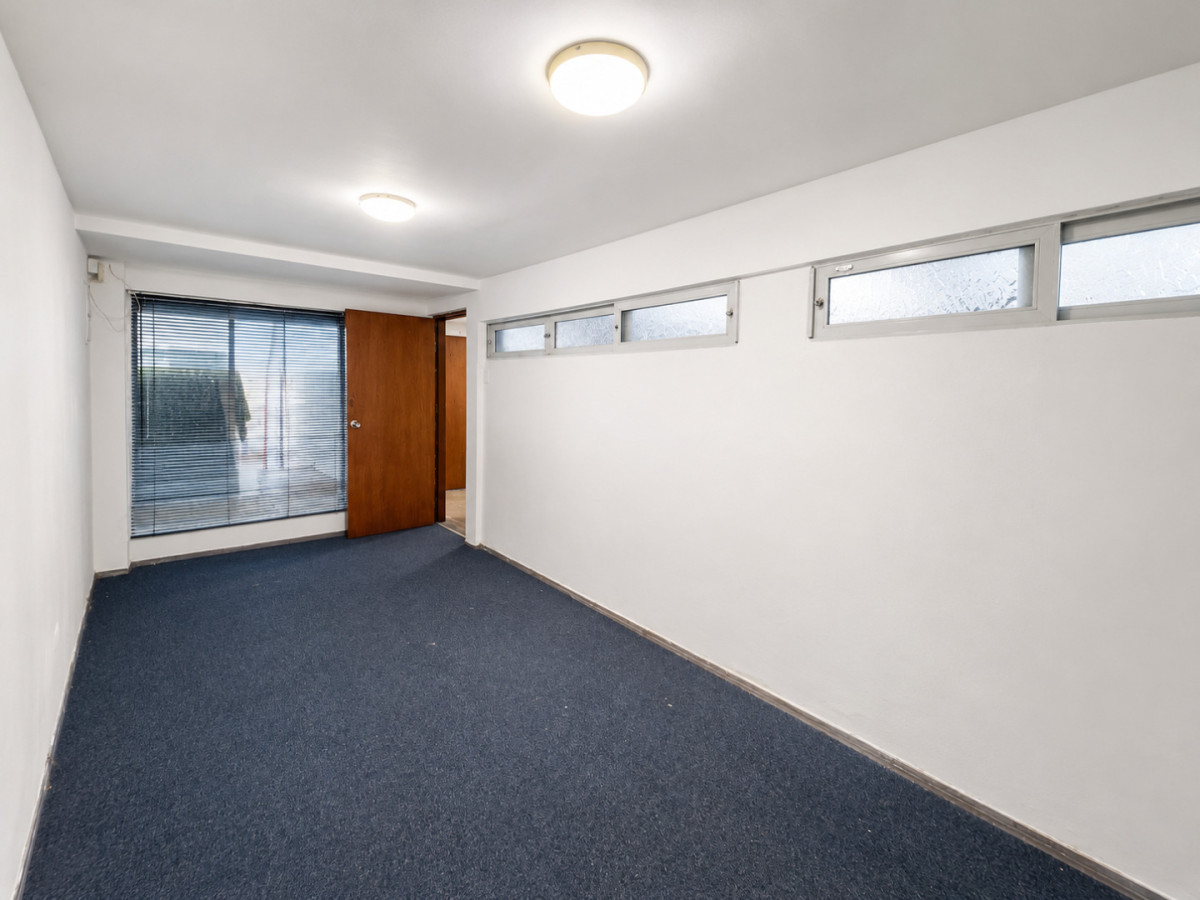 Local Comercial ID.467 - LOCAL EN CENTRO MALDONADO