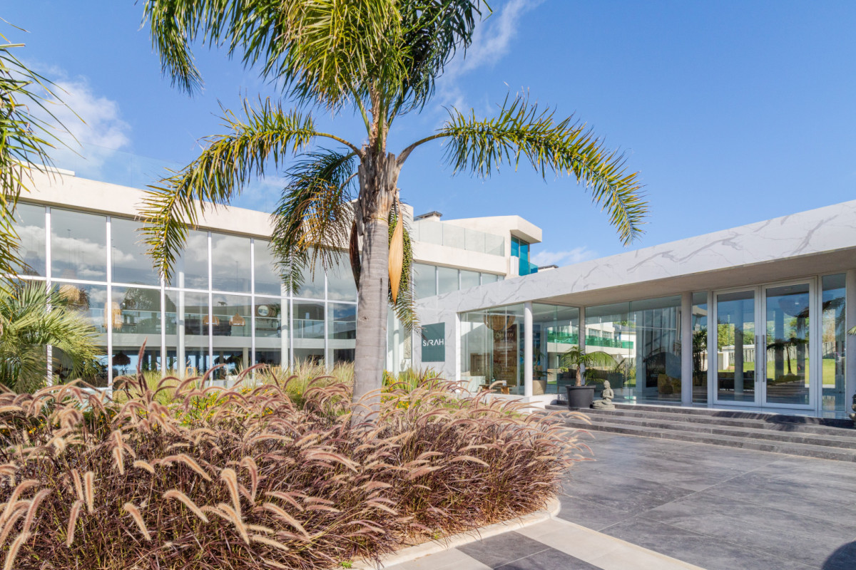 Apartamento ID.299 - OPORTUNIDAD MONOAMBIENTE CON PISCINA DE USO EXCLUSIVO EN PUNTA BALLENA