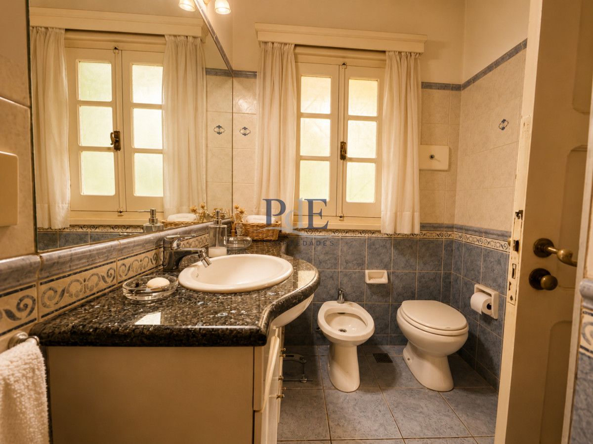 Casa en Las Delicias, Maldonado. 4 dormitorios, terreno de 1020 m² - Imagen 11