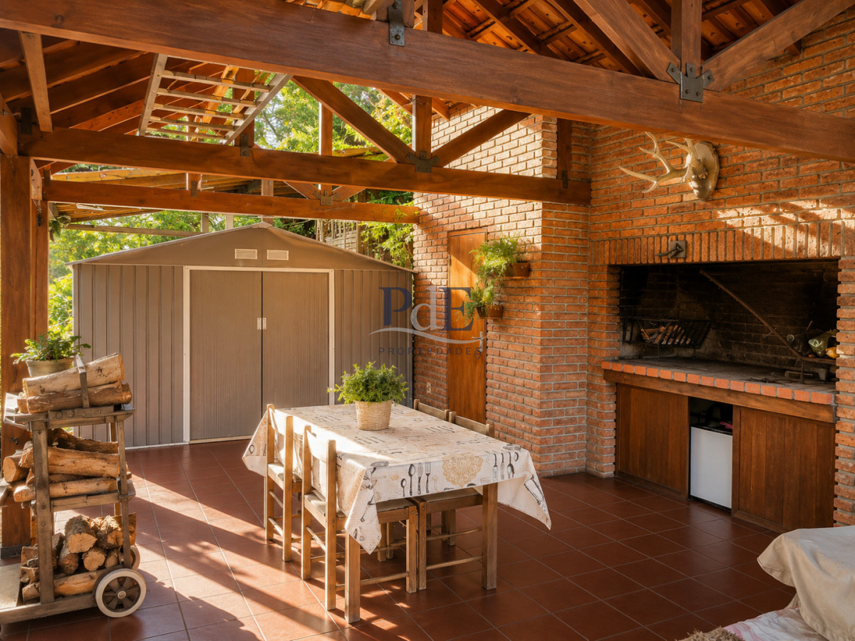 Casa en Las Delicias, Maldonado. 4 dormitorios, terreno de 1020 m² - Imagen 10