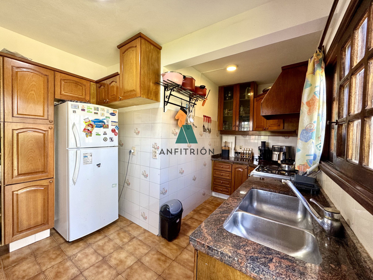 Casa ID.11 - Chalet 4 dormitorios en alquiler temporal Punta del Este