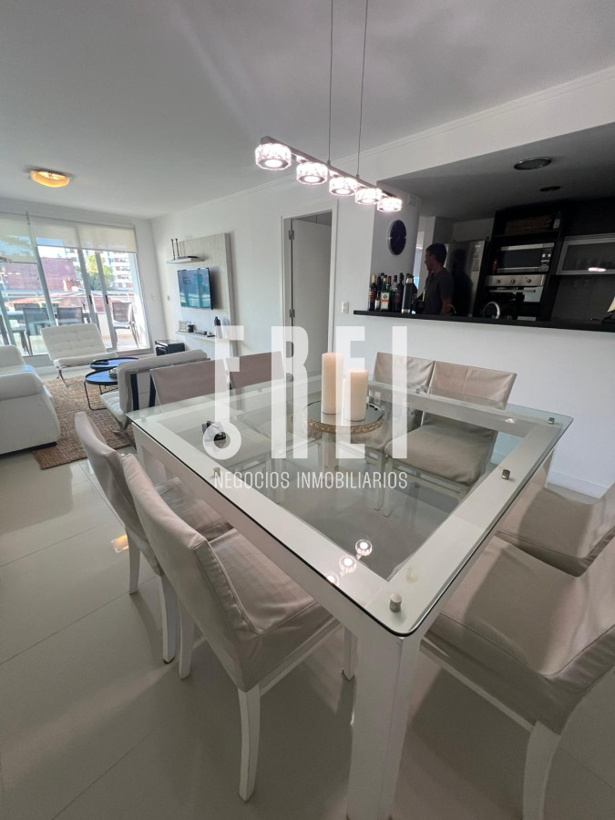 Apartamento ID.627 - Apartamento Moderno En La Mejor Ubicación de Pde
