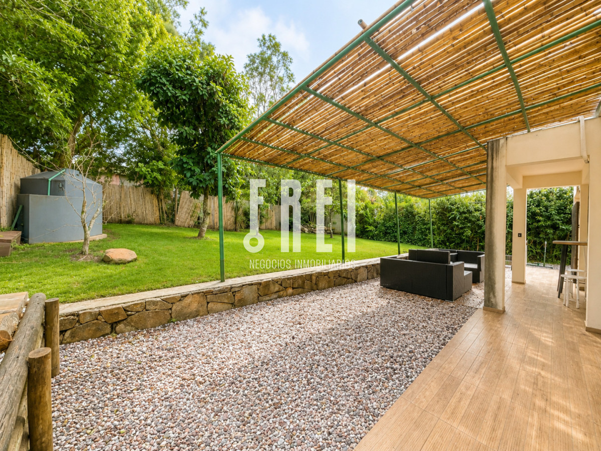Casa ID.821 - Casa 4 suites completas en San Rafael 