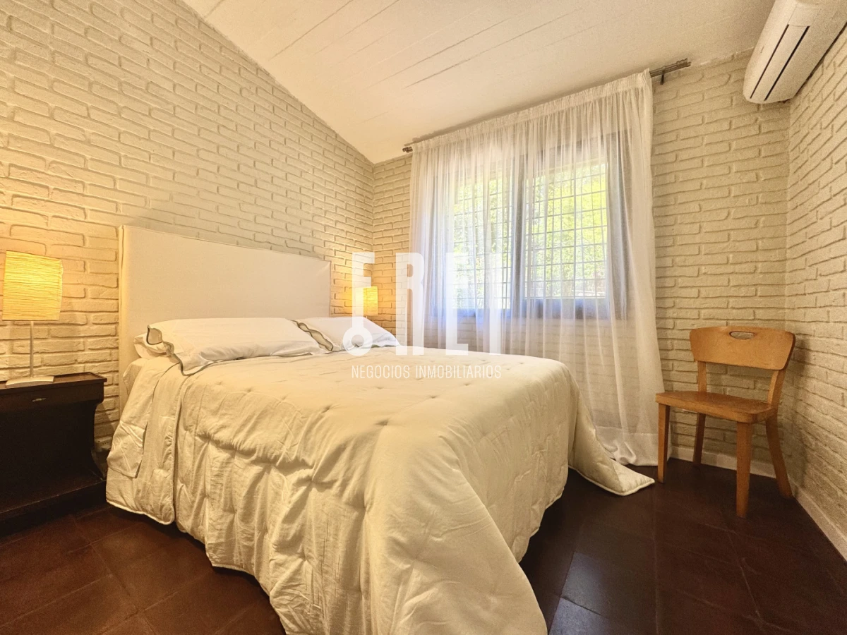 Casa ID.635 - Casa en Punta del Este, Pinares