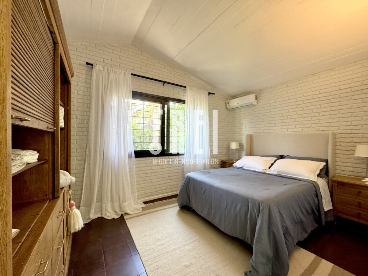 Casa ID.635 - Casa en Punta del Este, Pinares