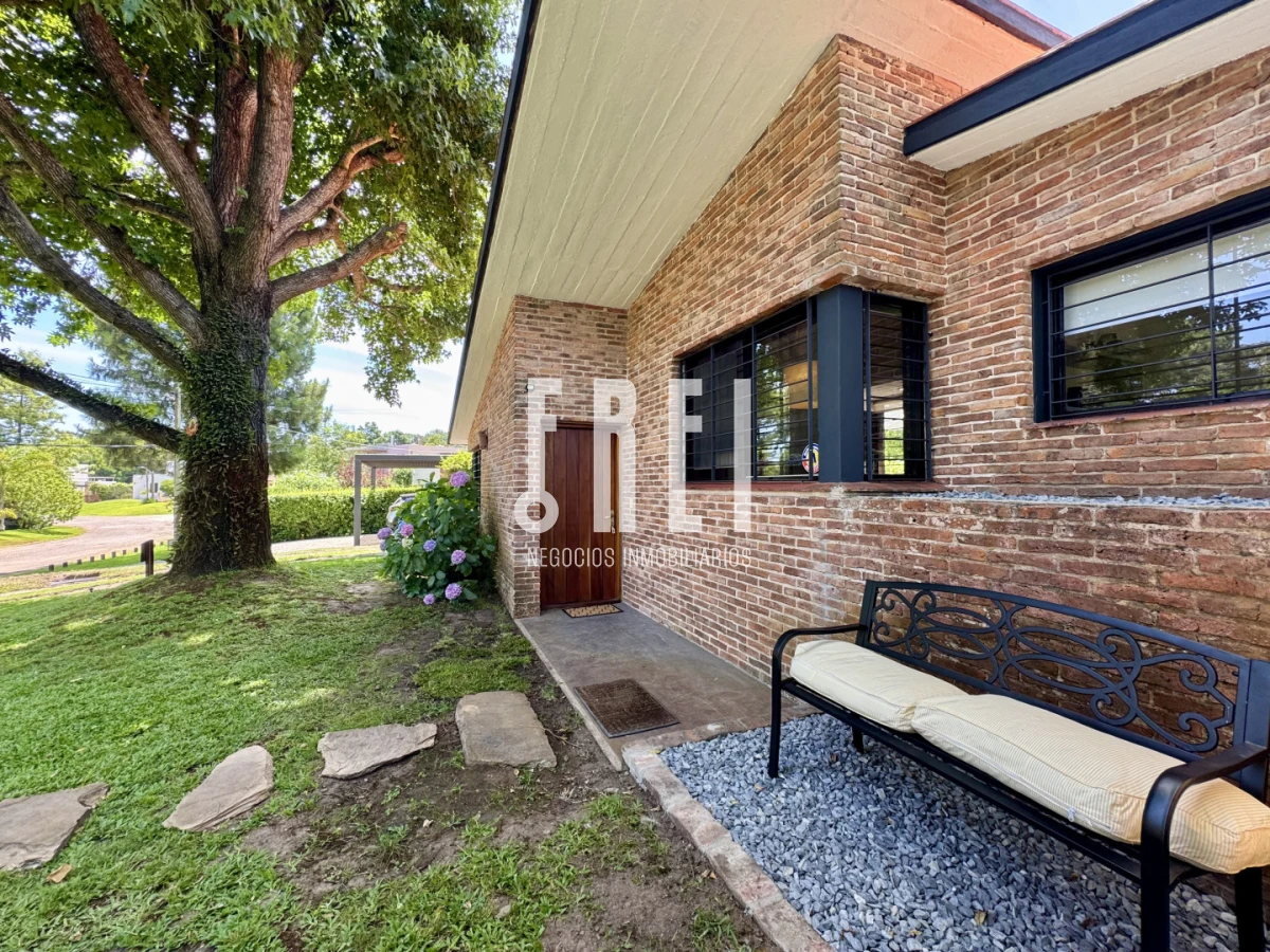 Casa ID.635 - Casa en Punta del Este, Pinares