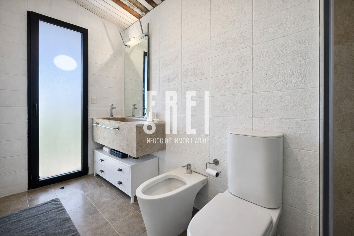 Casa ID.739 - Casa en venta en Punta piedras Manantiales