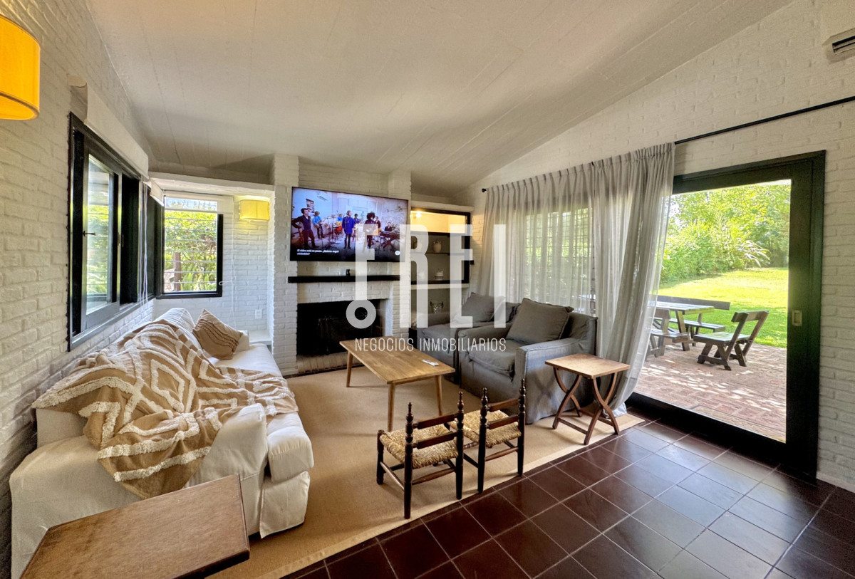 Casa ID.635 - Casa en Punta del Este, Pinares