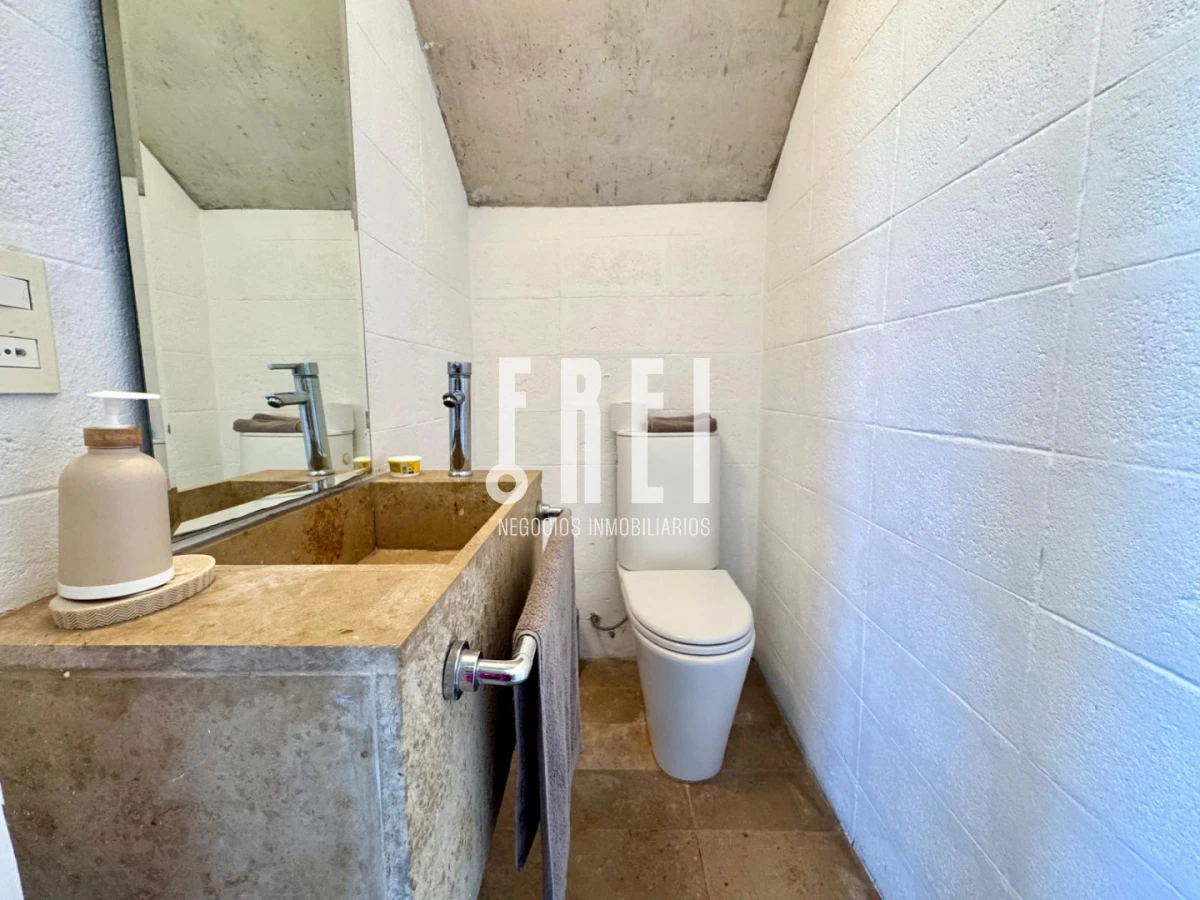 Casa ID.739 - Casa en venta en Punta piedras Manantiales
