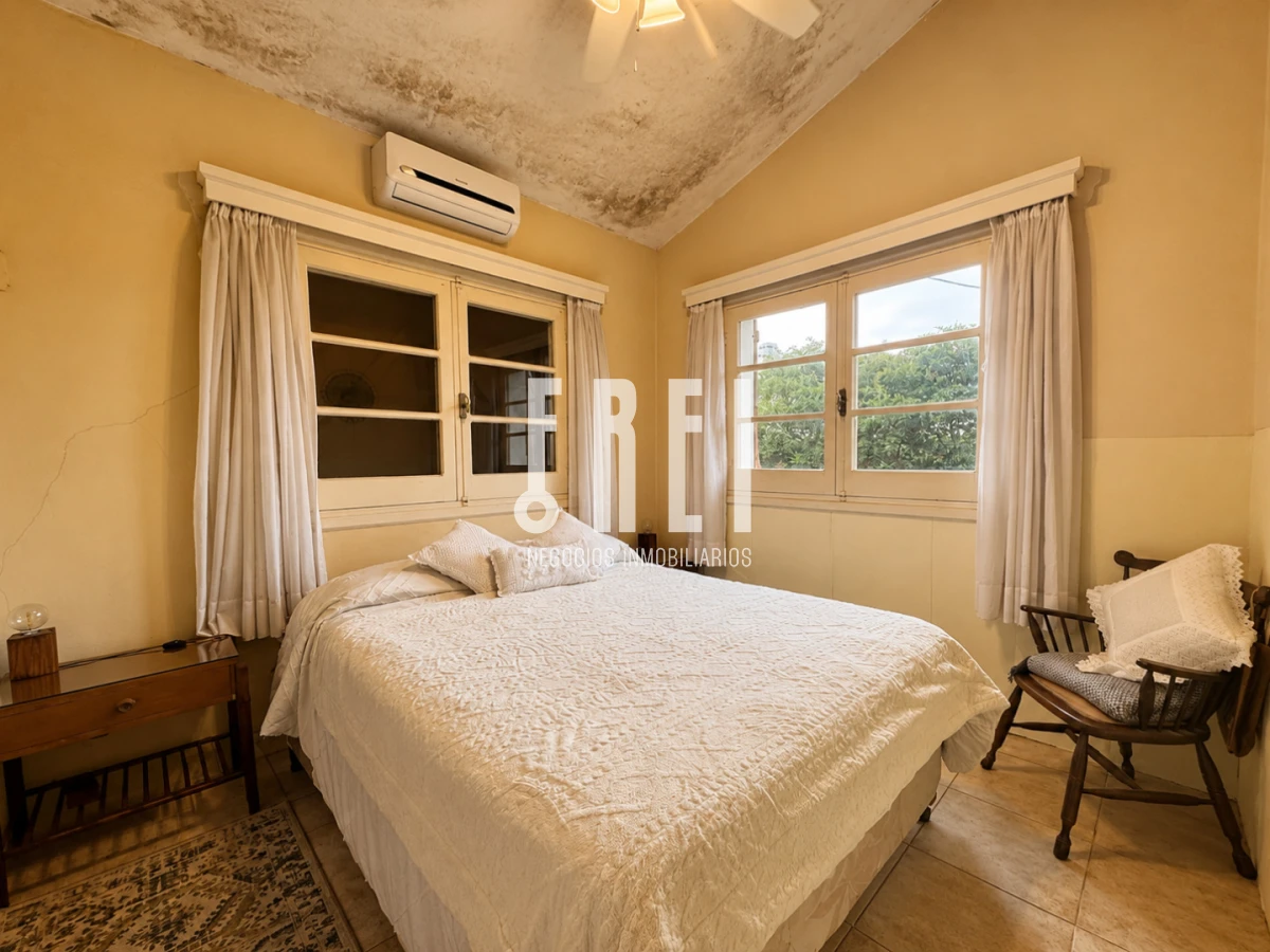 Casa ID.826 - CASA 4 DORMITORIOS EN PLAYA MANSA