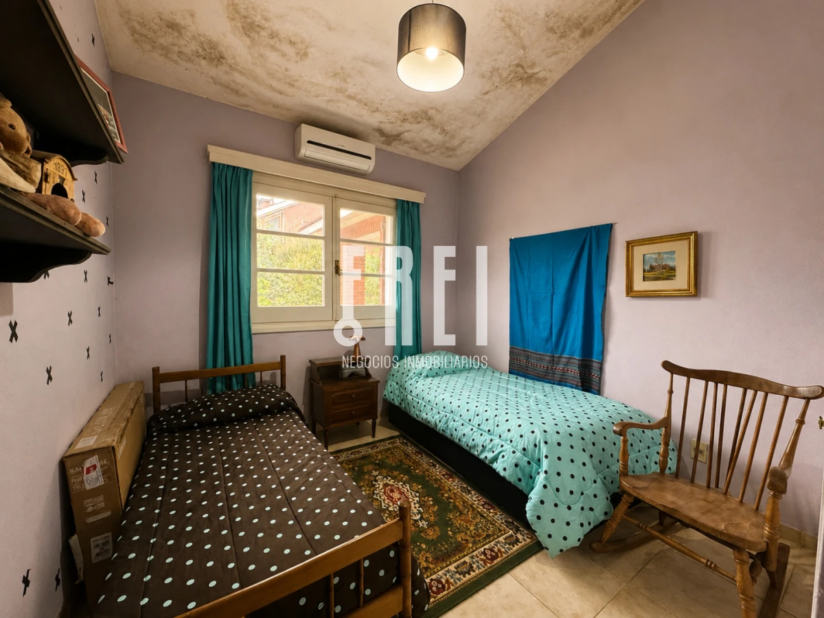Casa ID.826 - CASA 4 DORMITORIOS EN PLAYA MANSA