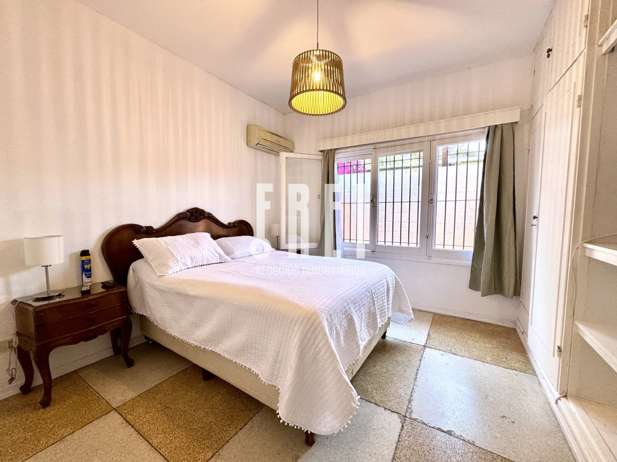 Casa ID.621 - Chalet 4 dormitorios en alquiler temporal Punta del Este