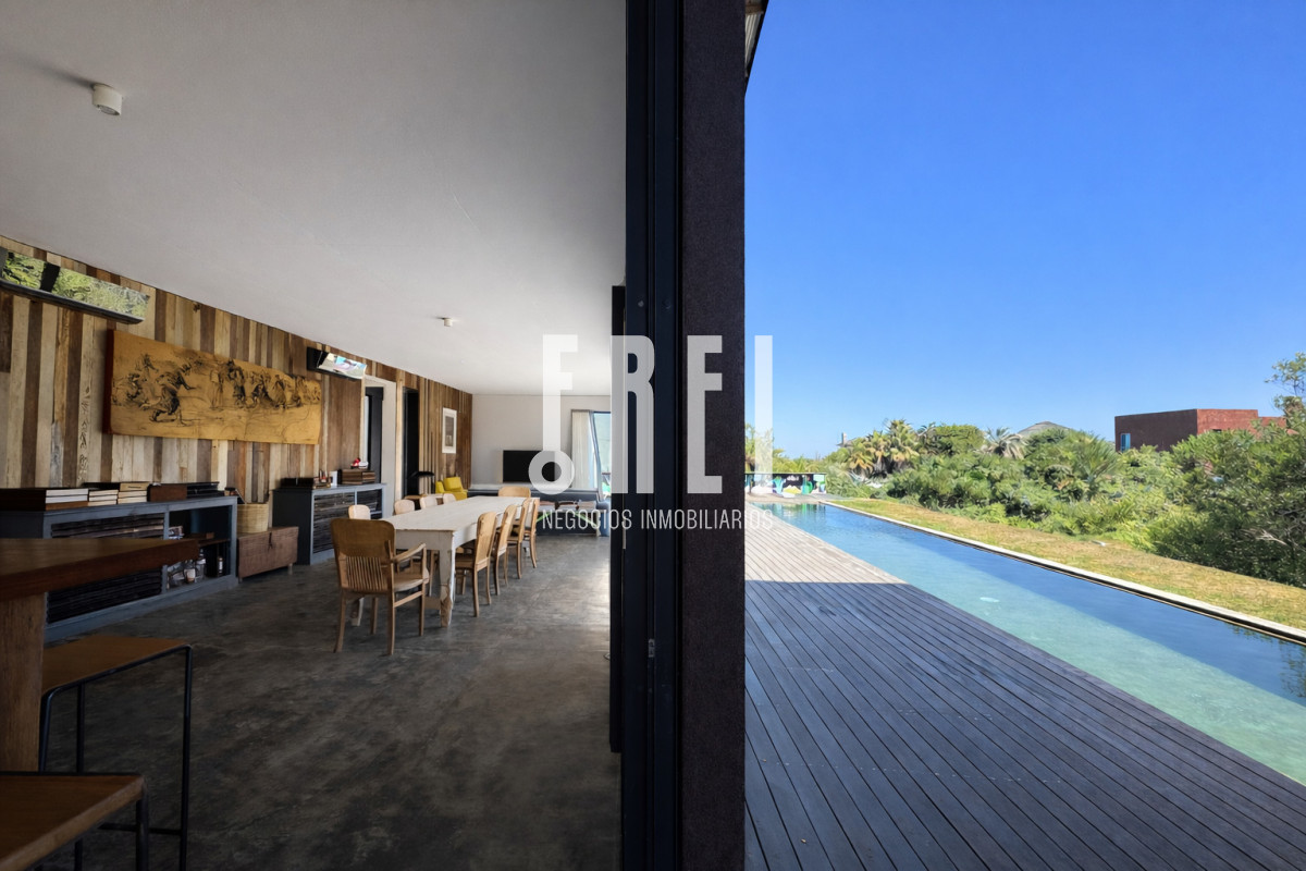 Casa ID.739 - Casa en venta en Punta piedras Manantiales