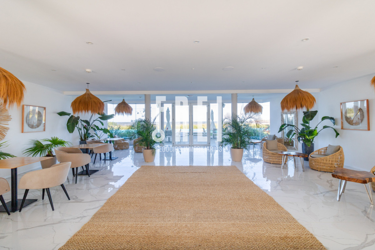 Apartamento ID.737 - OPORTUNIDAD MONOAMBIENTE CON PISCINA DE USO EXCLUSIVO EN PUNTA BALLENA