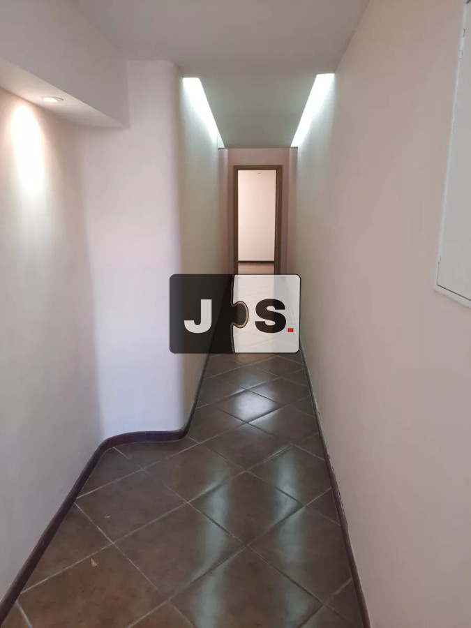 Apartamento ID.3287 - Venta Apartamento 2 Dormitorios, patio interno con parrillero, estufa, Parque Rodó