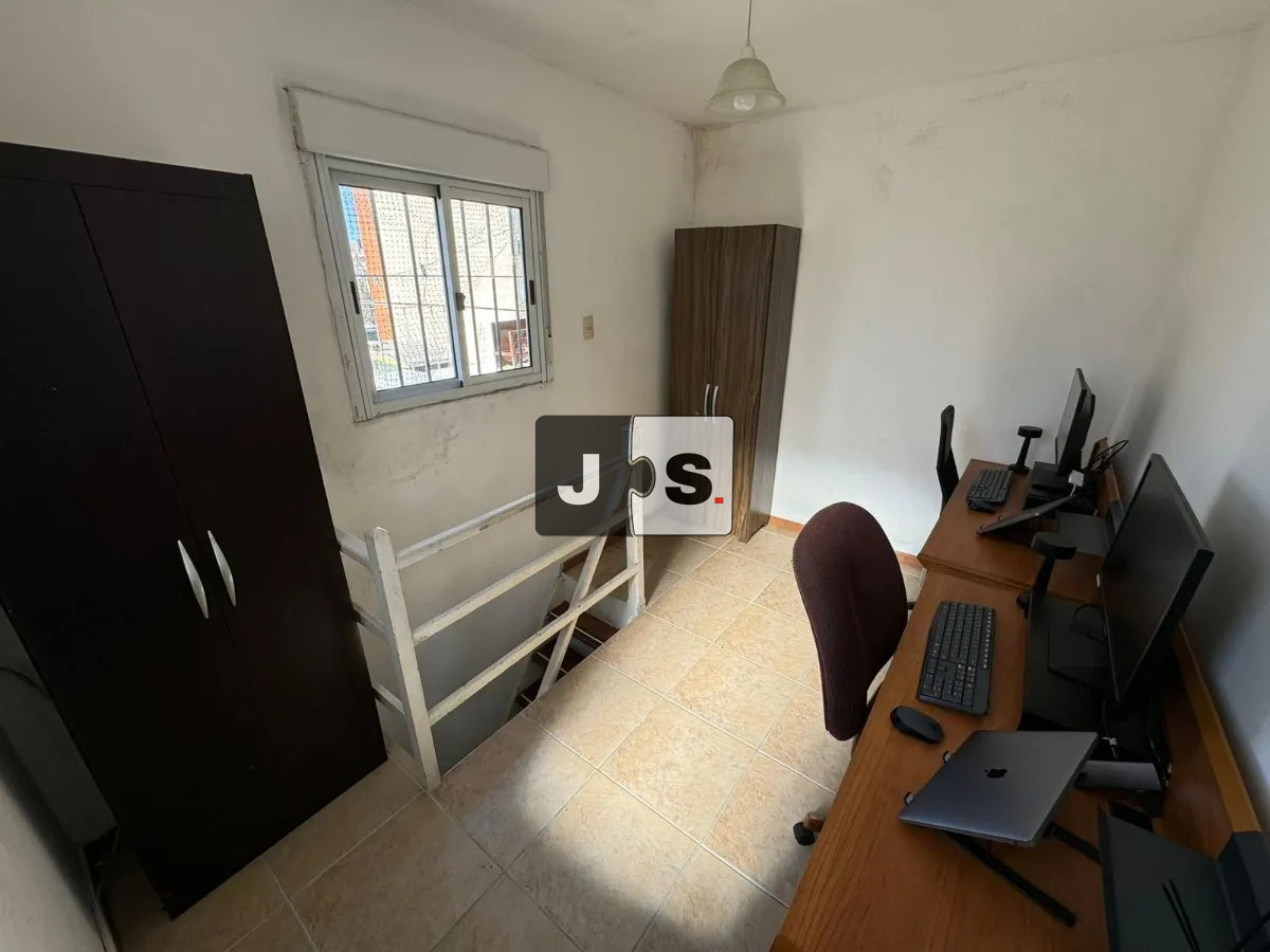 Apartamento ID.1583 - Alquilo apartamento de 2 dormitorios con terraza en Pocitos 