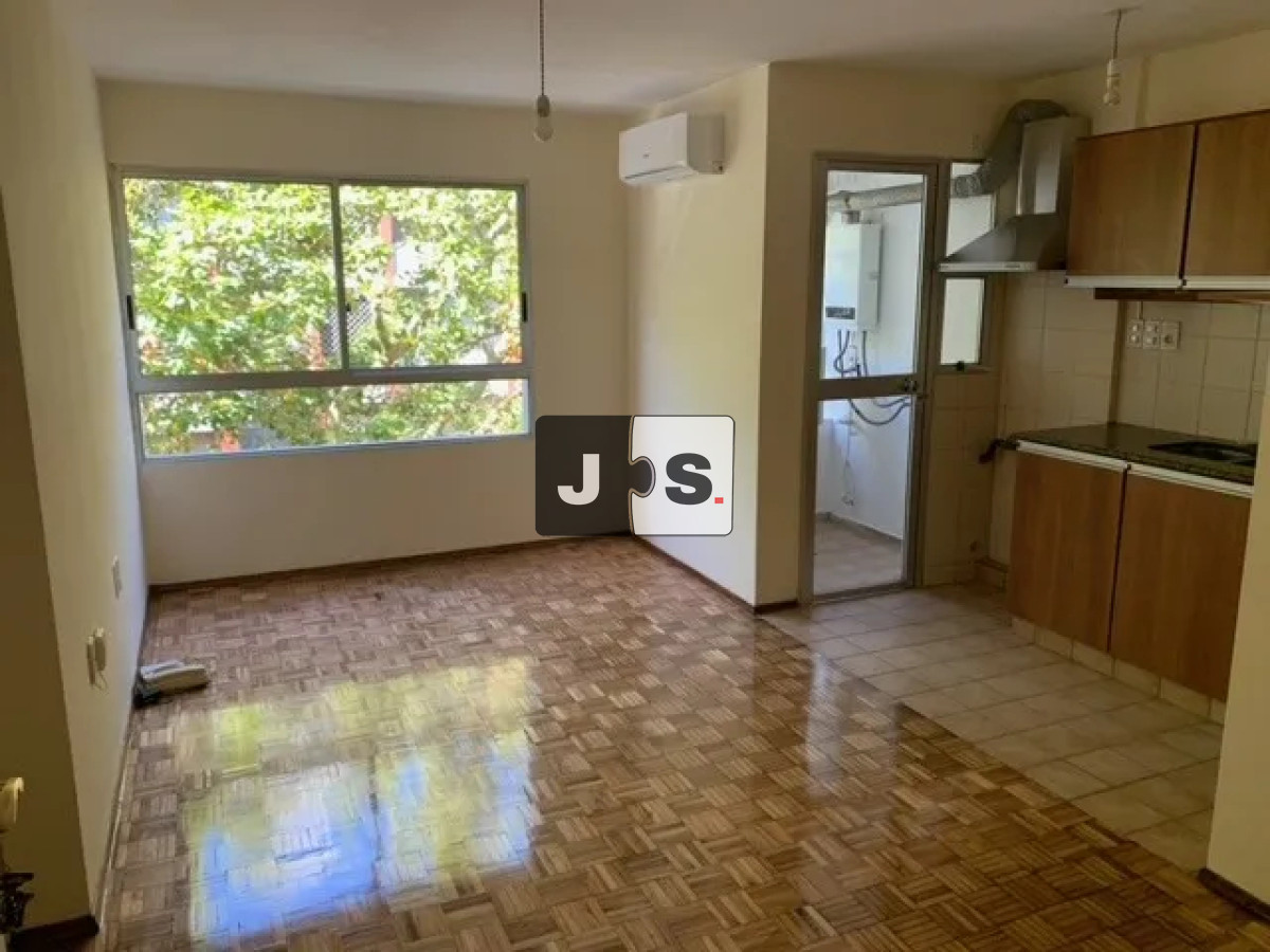 Apartamento ID.4436 - Venta Apartamento en Punta Carretas, 1 dormitorio y 1 baño. Con Garage