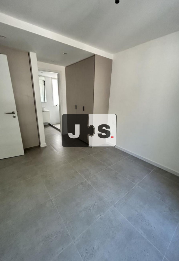 Apartamento ID.2646 - Vendo Apartamento, 2 Dormitorios, 2 Baños, Barrio Punta Carretas