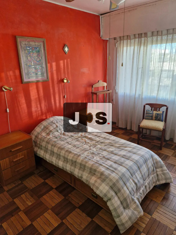 Apartamento ID.4156 - Vendo apartamento 3 dormitorios con cochera en Pocitos Nuevo 