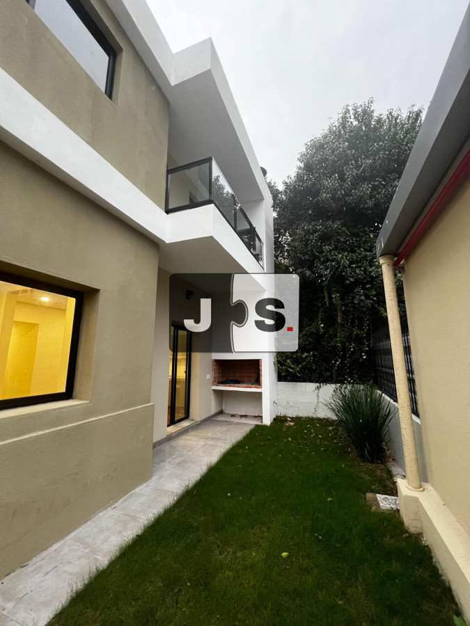 Apartamento ID.4119 - Vendo apartamento con patio y 2 dormitorios en zona Prado