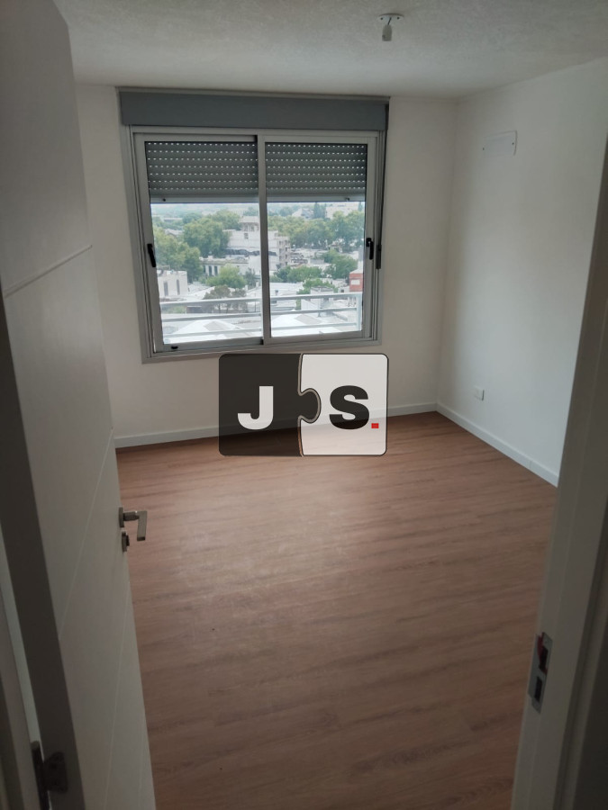 Apartamento ID.3131 - Venta Apartamento2 Dormitorios, Piscina, Barbacoa, Garaje, Cordón