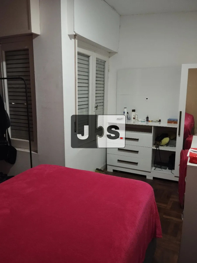 Apartamento ID.3706 - Venta Apartamento tipo Casa 3 Dormitorios, estufa a leña, Cordón