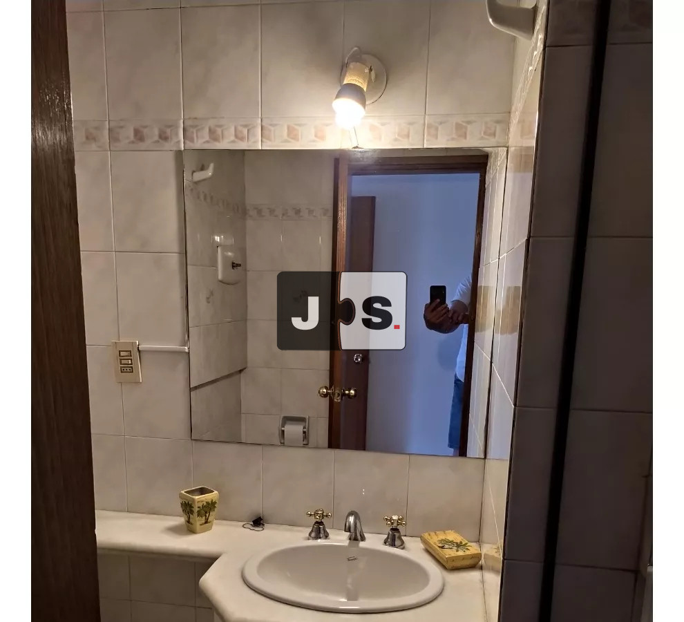 Apartamento ID.3057 - Alquilo Penthouse Duplex, 3 Dormitorios, 2 Baños, 2 Cocheras, Barrio Villa Biarritz