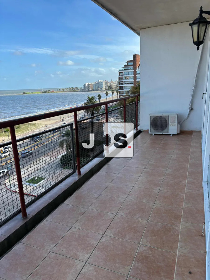 Apartamento ID.3535 - Alquiler Apartamento 3 Dormitorios, 2 Baños, Garaje, Pocitos